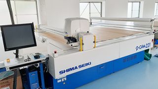 裁断承ります!! | 太陽テント